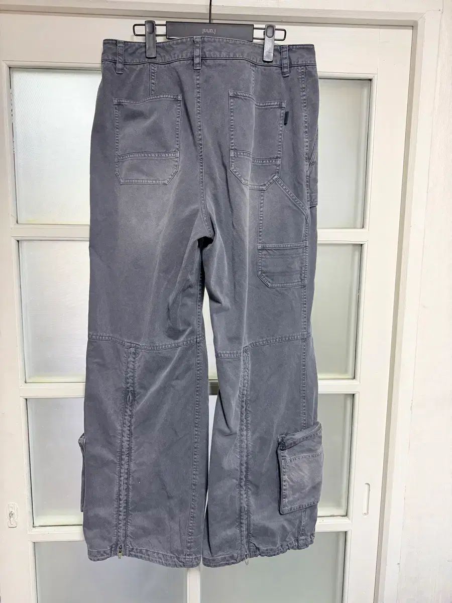 Juun.J 25ss コットン ダイング マック パンツ - ブラック