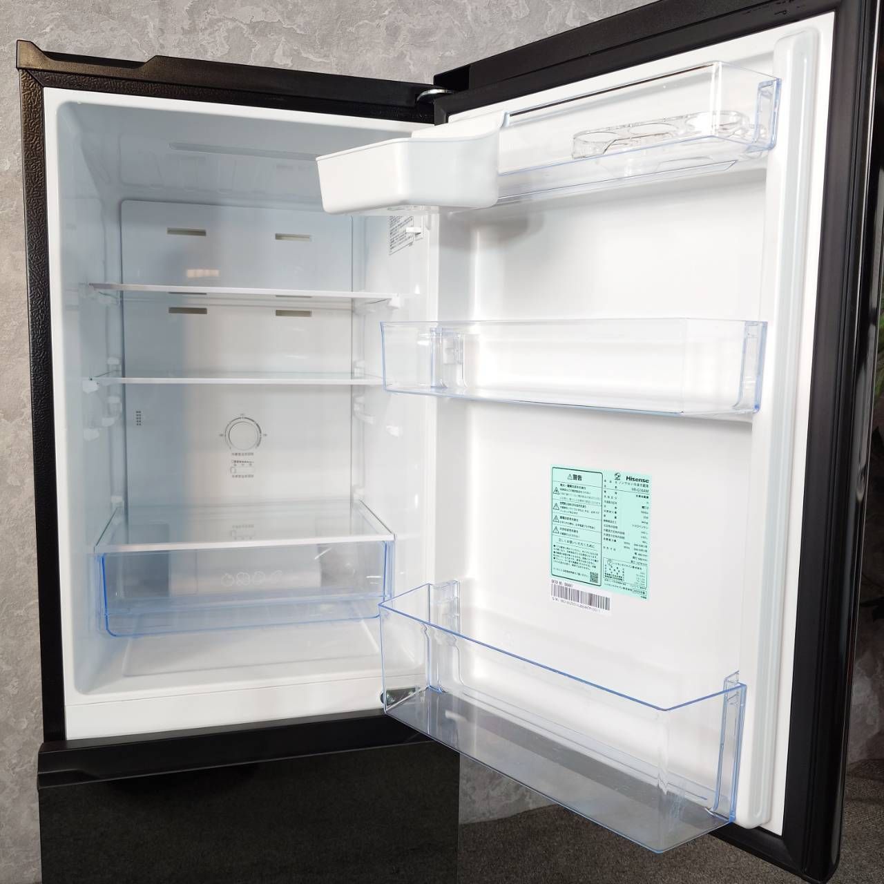 【2025年製】 極美品 Hisense ハイセンス ミラータイプ 冷凍冷蔵庫 HR-G16AM 162L