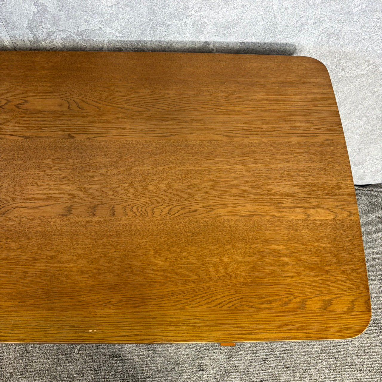 美品 カリモク60+ カフェテーブル ダイニングテーブル ウォールナット T36420