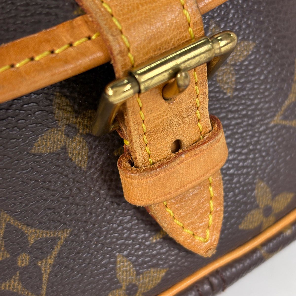 ルイ・ヴィトン Louis Vuitton ソローニュ 斜め掛け ショルダーバッグ モノグラム ブラウン M42250 レディース 【中古】