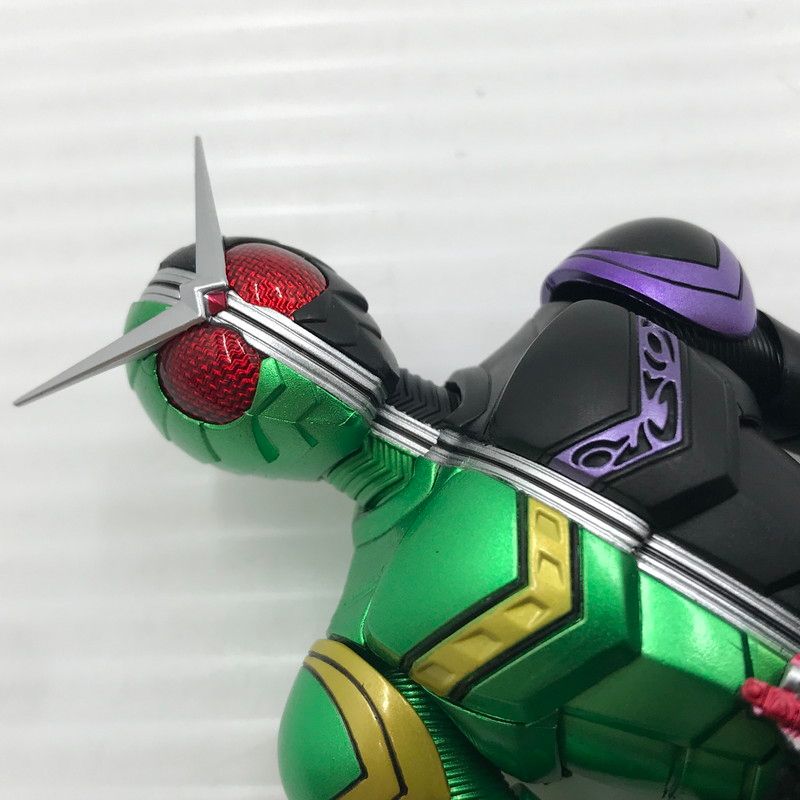 【中古品】 S.H.F 真骨彫製法 仮面ライダーW サイクロンジョーカー(風都探偵アニメ化記念) 【042-260512-ti-01-tagh】