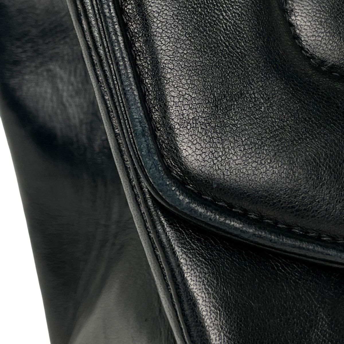 シャネル CHANEL ダイアナ マトラッセ シングルフラップ チェーン ショルダーバッグ ココマーク ショルダーバッグ レザー ブラック A01164 レディース 【中古】