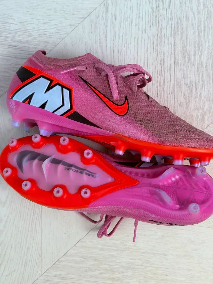 280/A+ NIKE マーキュリアル ヴェイパー 16 エリート AG 280/A+ NIKE マーキュリアル ヴェイパー 16 エリート AG