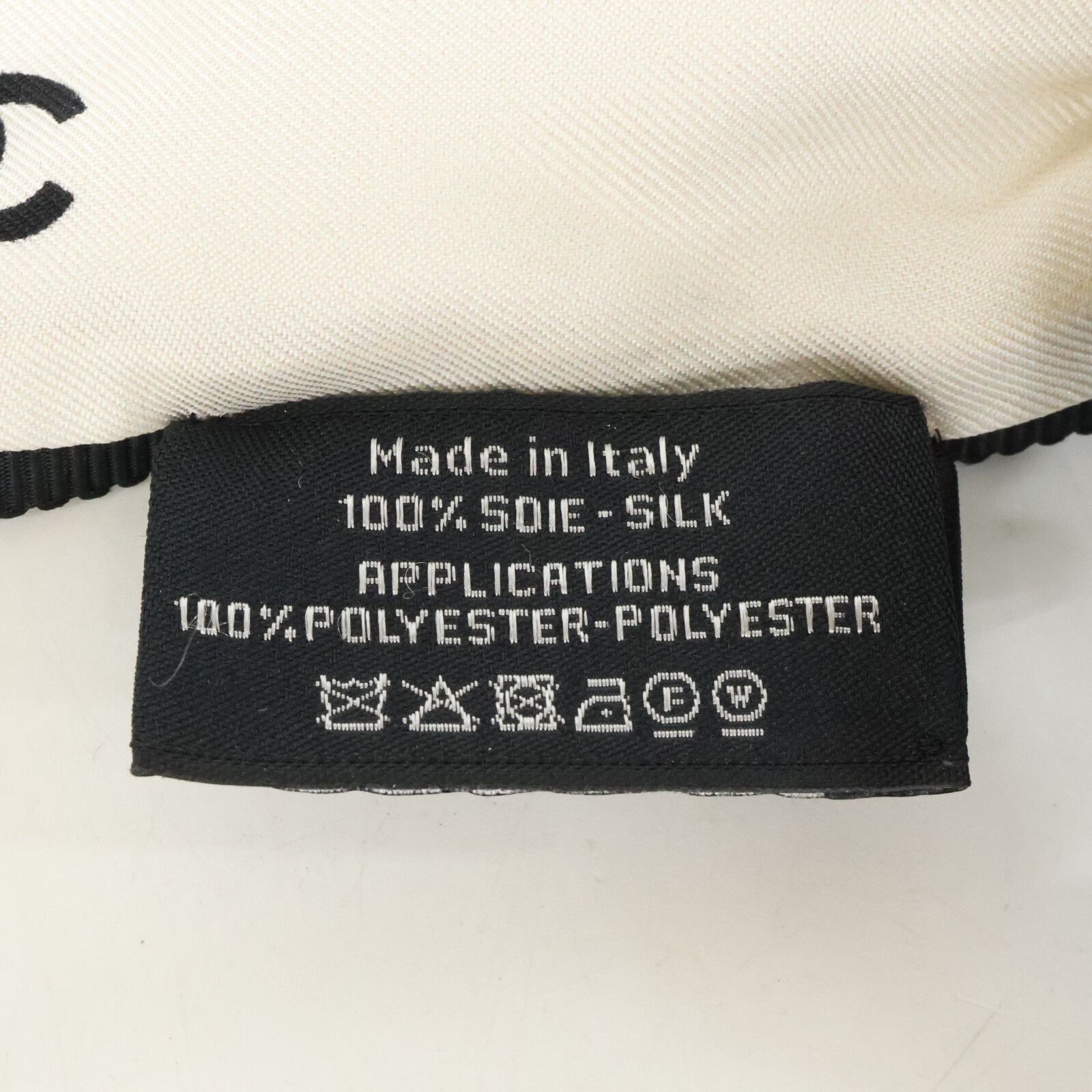 CHANEL シャネル 22A ロゴリボン シルク シュシュ CHANEL シャネル 22A ロゴリボン シルク シュシュ
