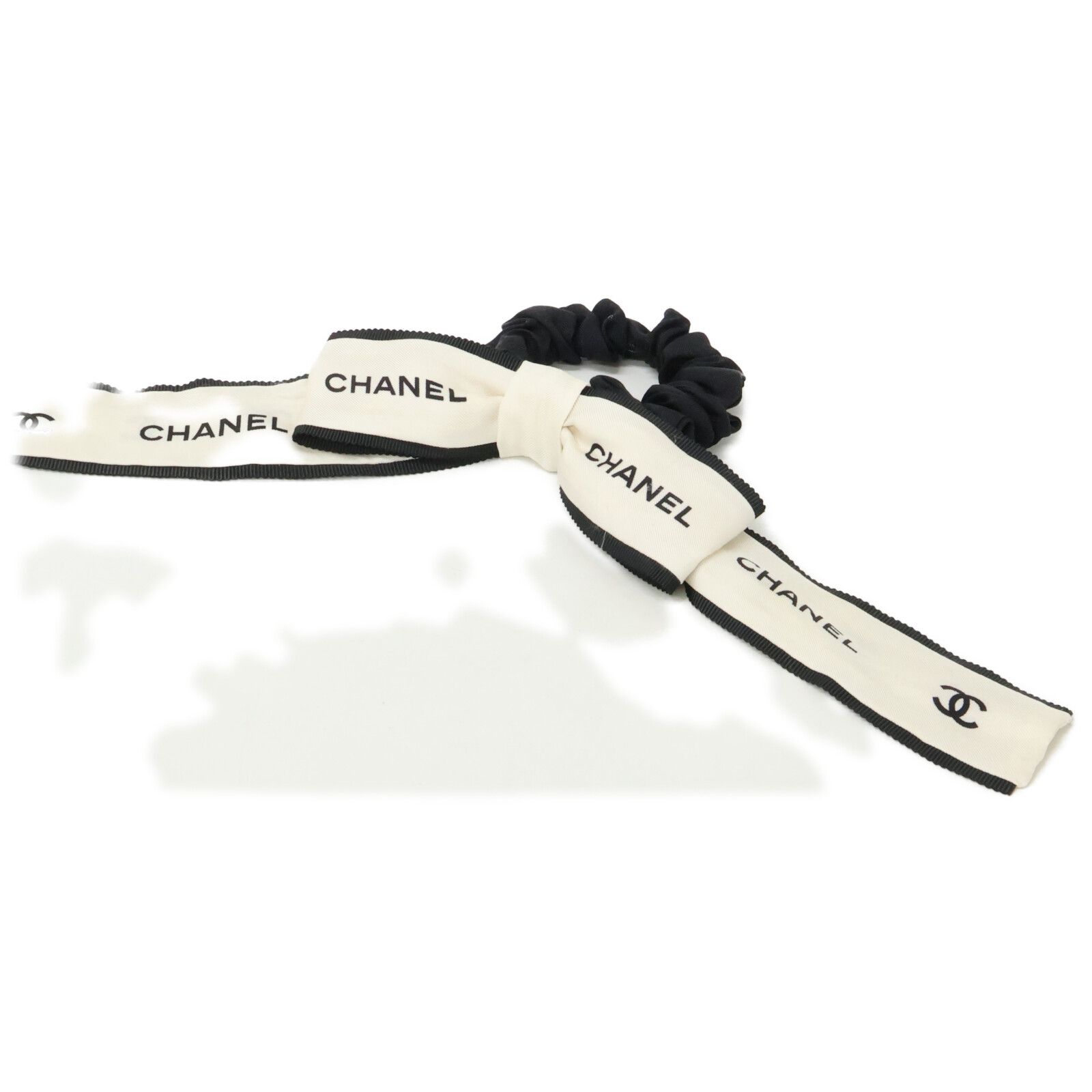 CHANEL シャネル 22A ロゴリボン シルク シュシュ CHANEL シャネル 22A ロゴリボン シルク シュシュ
