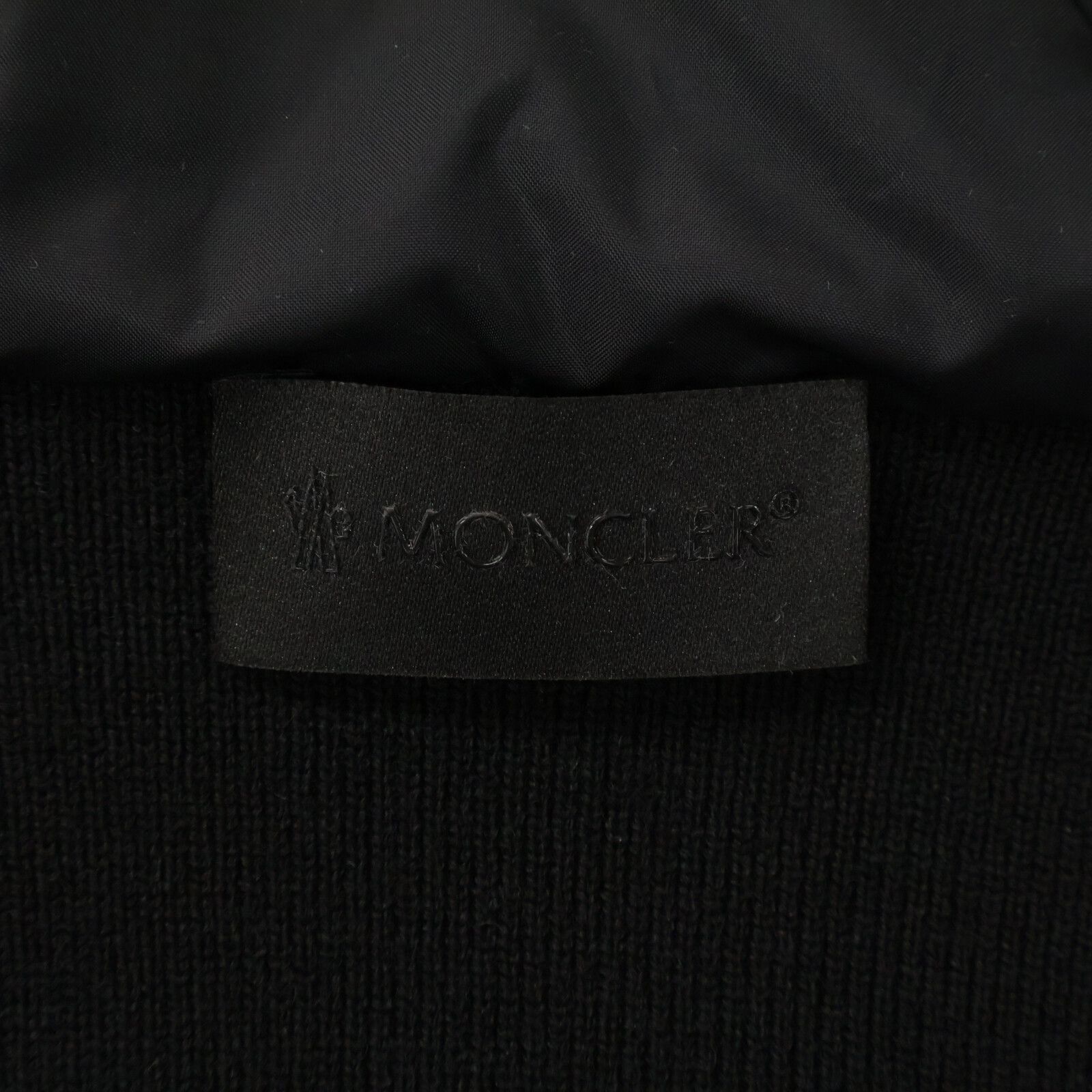 MONCLER モンクレール 【美品/23年製】J20919B00010 CARDIGAN TRICOT ニット/ナイロン切替 フーディダウンジャケット S MONCLER モンクレール 【美品/23年製】J20919B00010 CARDIGAN TRICOT ニット/ナイロン切替 フーディダウンジャケット S