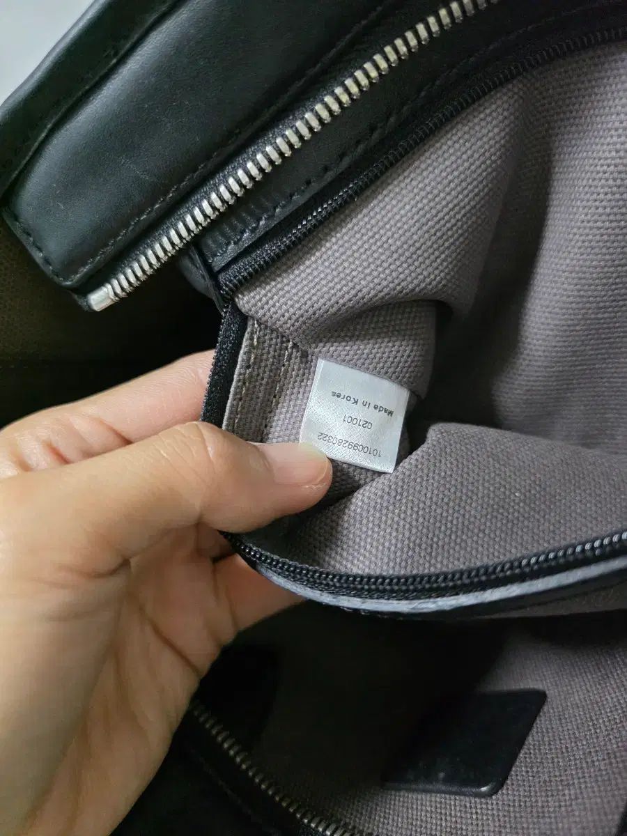 MCM ヴィセトス トートバッグ ブラック 骨 チャーム 装飾