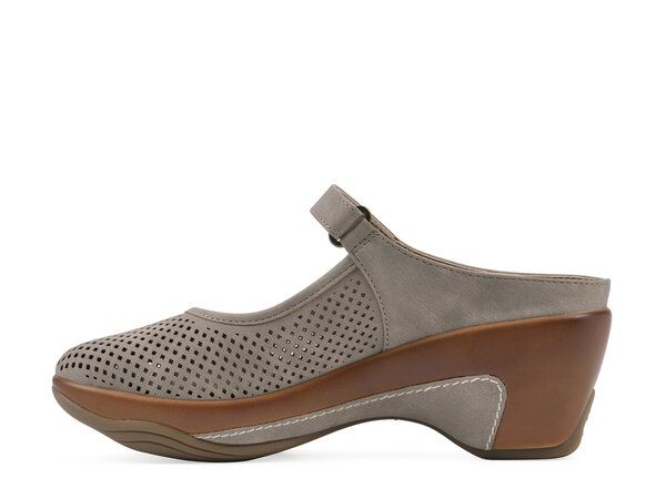ホワイトマウンテン レディース シューズ サンダル White Mountain Vinto2 Mary Jane Clog Light Taupe トープ