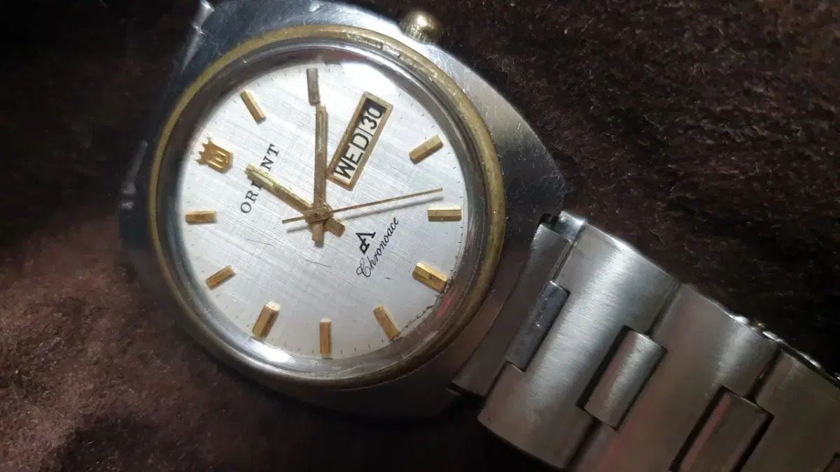 ヴィンテージ オリエント 手巻き 機械式 時計 出品 1970年代 ヴィンテージ オリエント 手巻き 機械式 時計 出品 1970年代