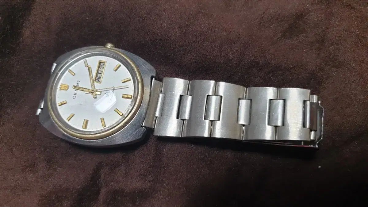 ヴィンテージ オリエント 手巻き 機械式 時計 出品 1970年代 ヴィンテージ オリエント 手巻き 機械式 時計 出品 1970年代