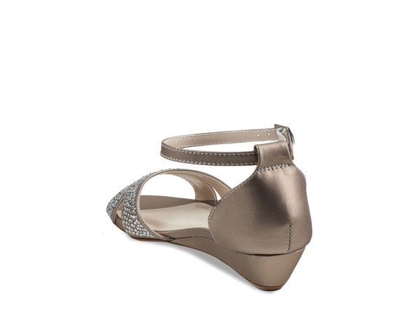 ベンジャミンウォーク レディース シューズ サンダル Touch Ups by Benjamin Walk Iris Wedge Sandal Champagne シャンパン