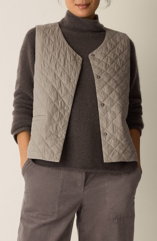 エイリーンフィッシャー レディース アウター ジャケット・ブルゾン Vネック キルティング ベスト Eileen Fisher VNeck Quilted Vest Reed