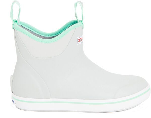 エクストラタフ レディース シューズ スニーカー アンクル ブーツ XtraTuf Womens 6 Ankle Deck Boot Gray グレー