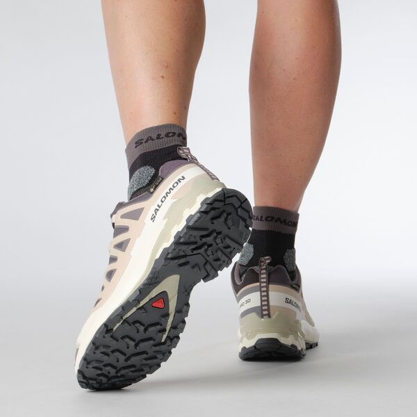 サロモン レディース シューズ スニーカー Salomon Womens XA Pro 3D V9 GTX Shoe Nine Iron Oxford Tan Alfalfa タン