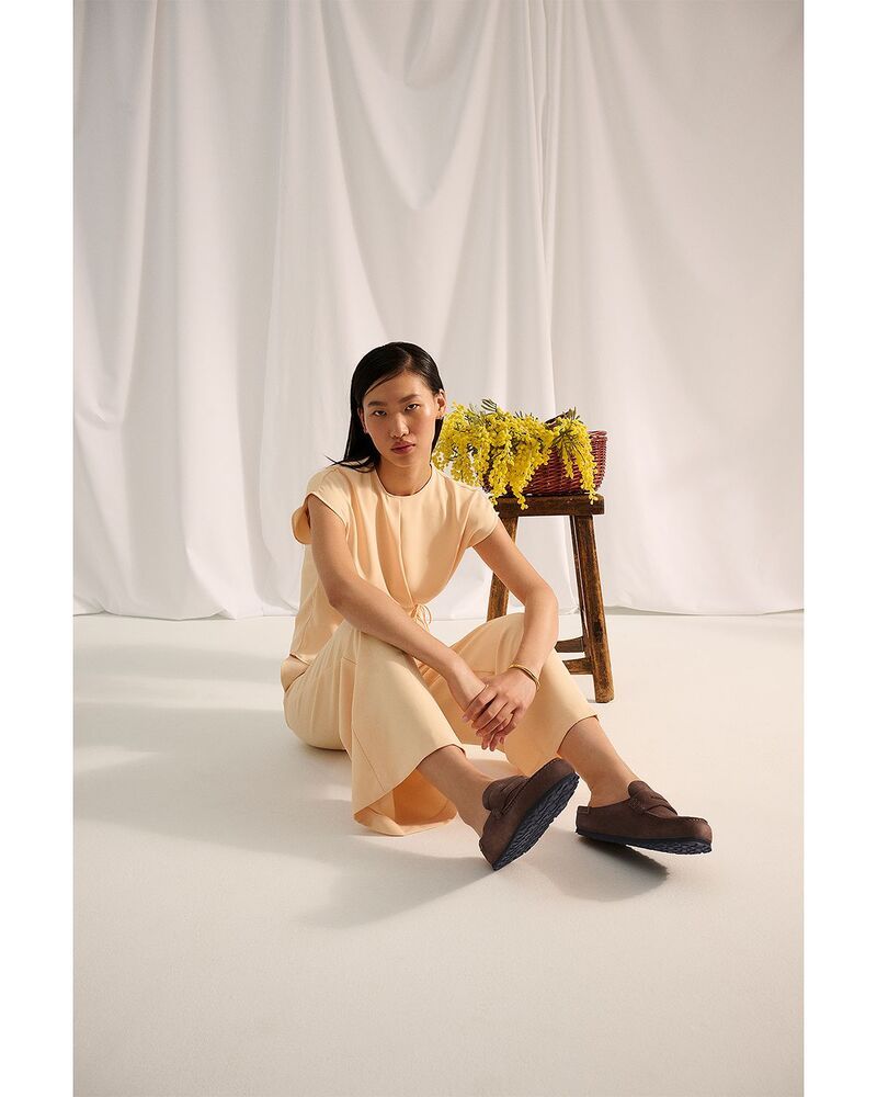 ビルケンシュトック レディース シューズ パンプス ローファー Birkenstock Womens Naples Loafer Flats Carafe