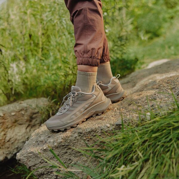 メレル レディース シューズ スニーカー Merrell Womenspeed Strike 2 Hiking Shoestone ストーン メレル レディース シューズ スニーカー Merrell Womenspeed Strike 2 Hiking Shoestone ストーン