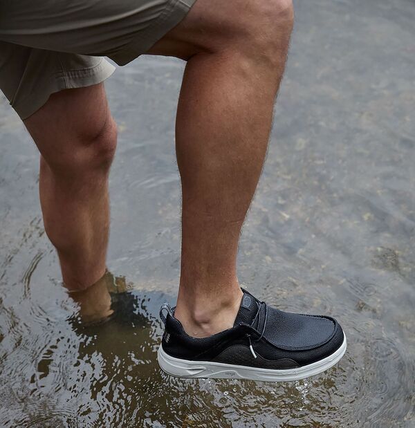 ヘイデュード メンズ シューズ スニーカー メッシュ Hey Dude Mens Wally Hey2O Meshoe BlackMonument Grey ブラック