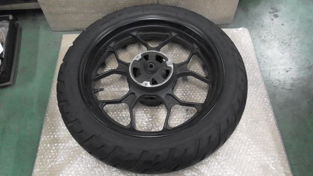 XSR155　MLERG634111001xxx　の　リア　ホイール　タイヤ付:#1780983028