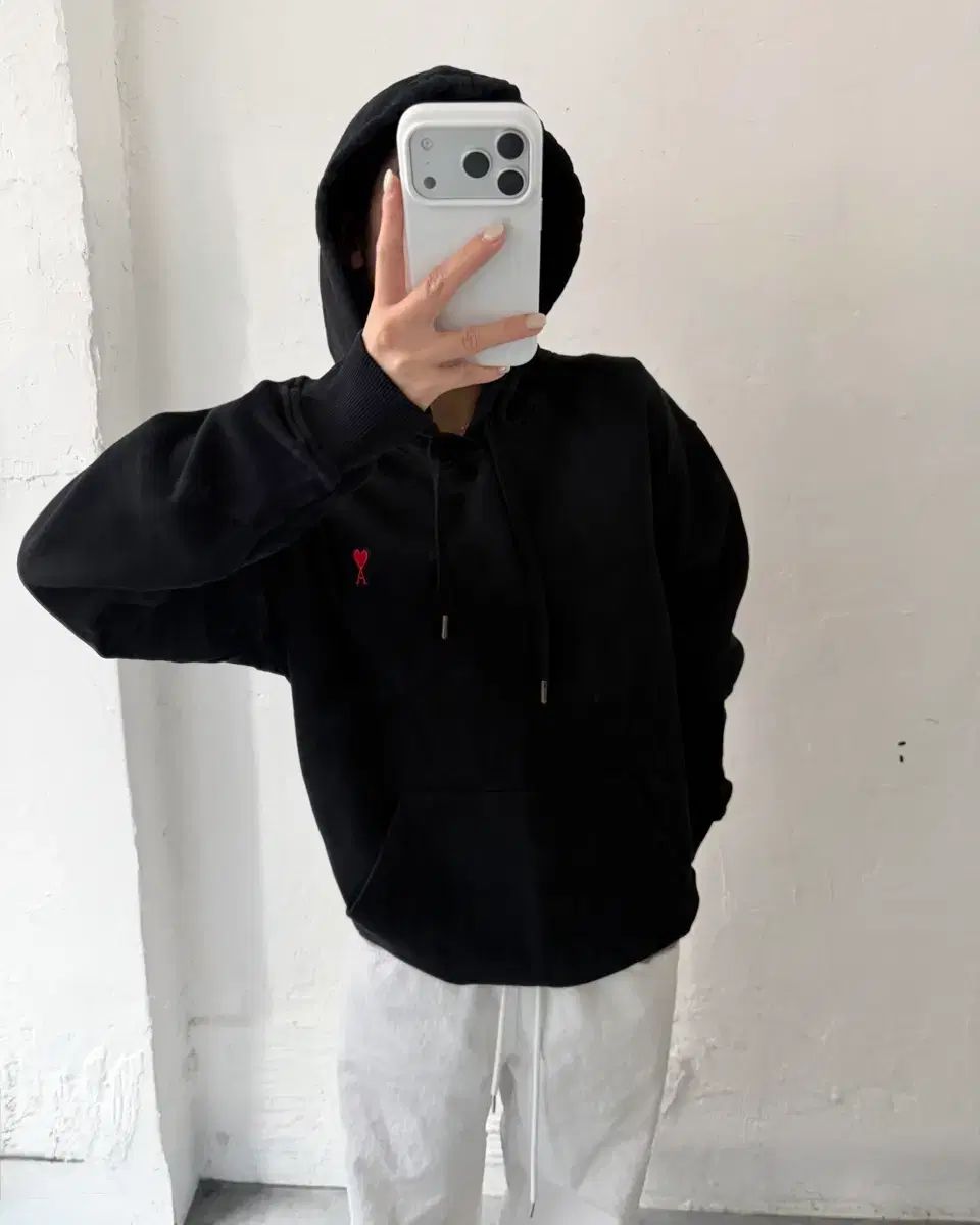 Ami アミ ハートロゴ 黒 COLOR フードTシャツ