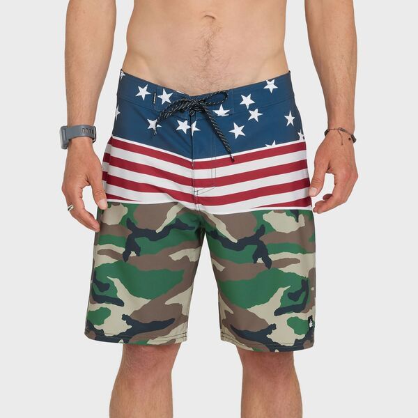 クイックシルバー メンズ ボトムス ハーフパンツ・ショーツ ショートパンツ シルク Quiksilver Mensurfsilk Panel 20 Board Shortsalsa