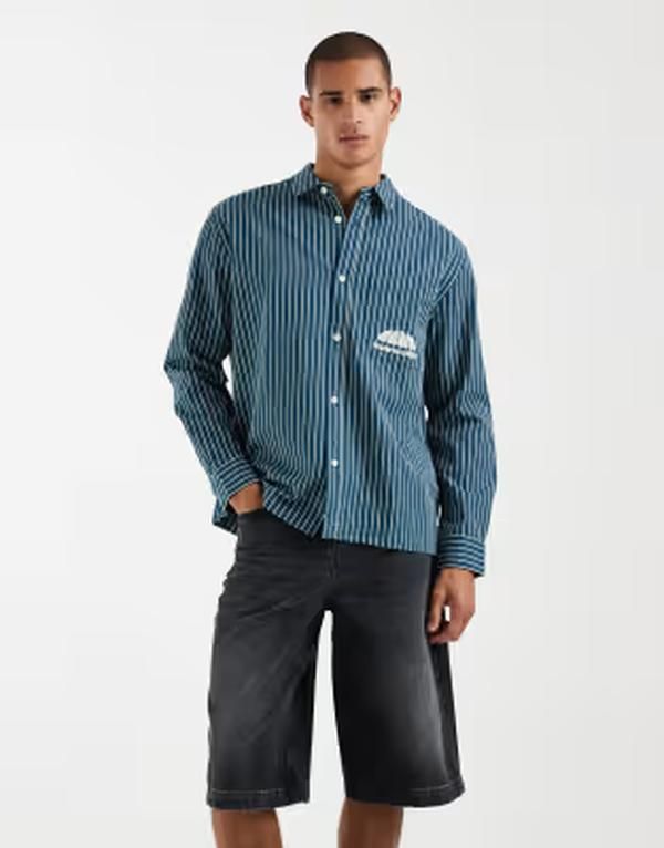 エイソス メンズ トップス シャツ ASOS DESIGN relaxed twill striped shirt with chest embroidery BLUE ブルー