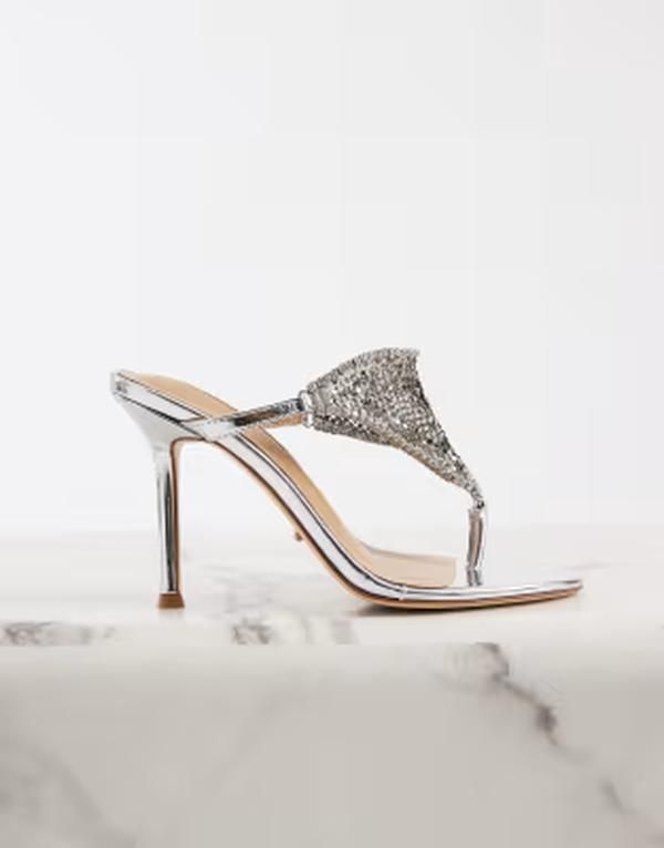 トニービアンコ レディース シューズ サンダル Tony Bianco Demurembellished toe thong sandalsILVER GLOMESH シルバー
