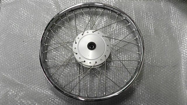 スーパードリーム　 RLHJA2706DY の　フロントホイール:#1781144658