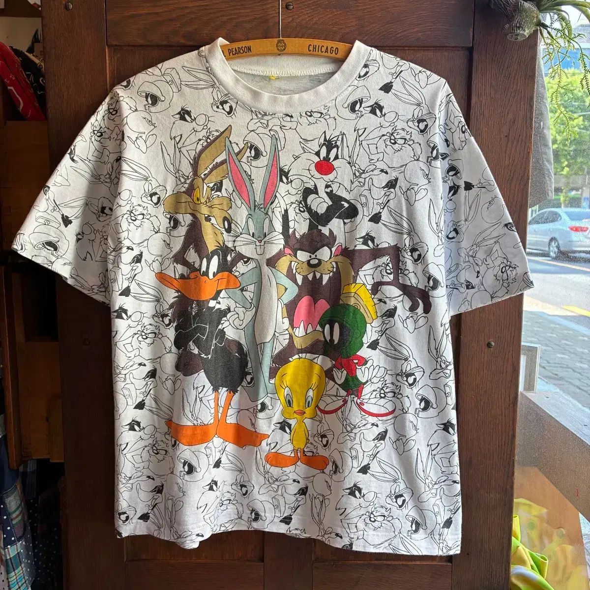 90s ルーニー・テューンズ オールオーバープリントTシャツ