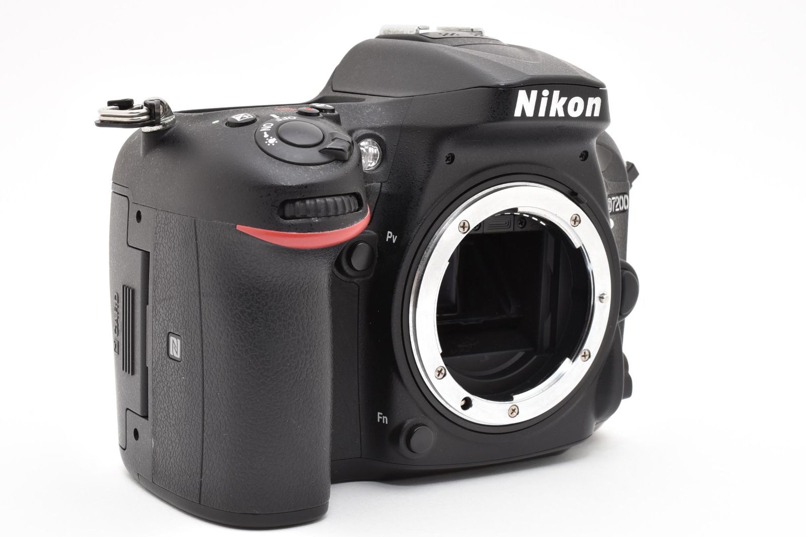 ☆良品☆ 【ショット数 8059回】ニコン NIKON D7200 ボディ デジタル