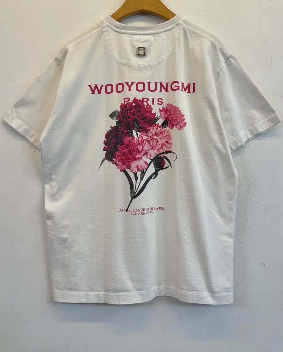 WOOYOUNGMI ウーヨンミ フラワー バックロゴ 半袖Tシャツ 白ピンク 46:)