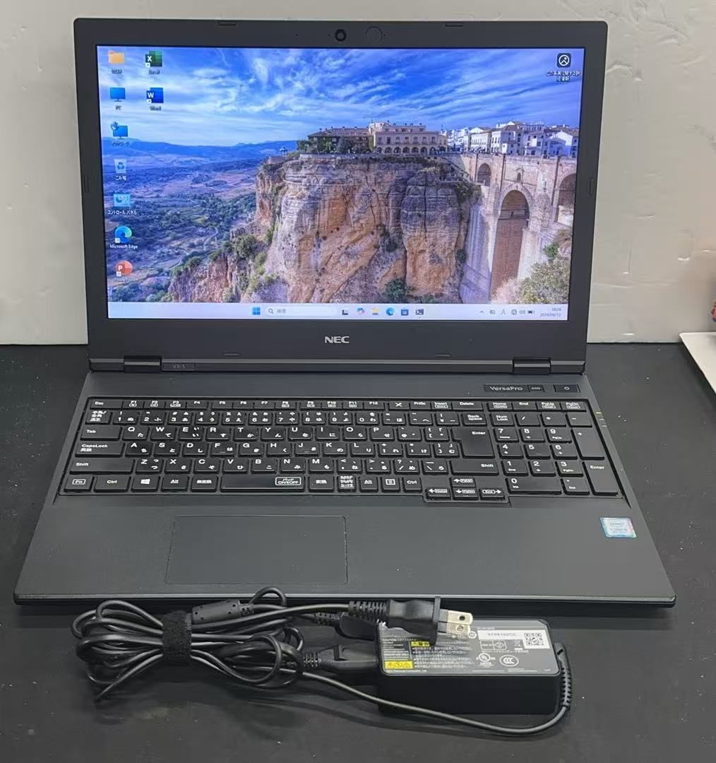 NEC VKT16X-5 ノートPC （PC-VKT16XZG5）/ Core i5-8265U ++924413