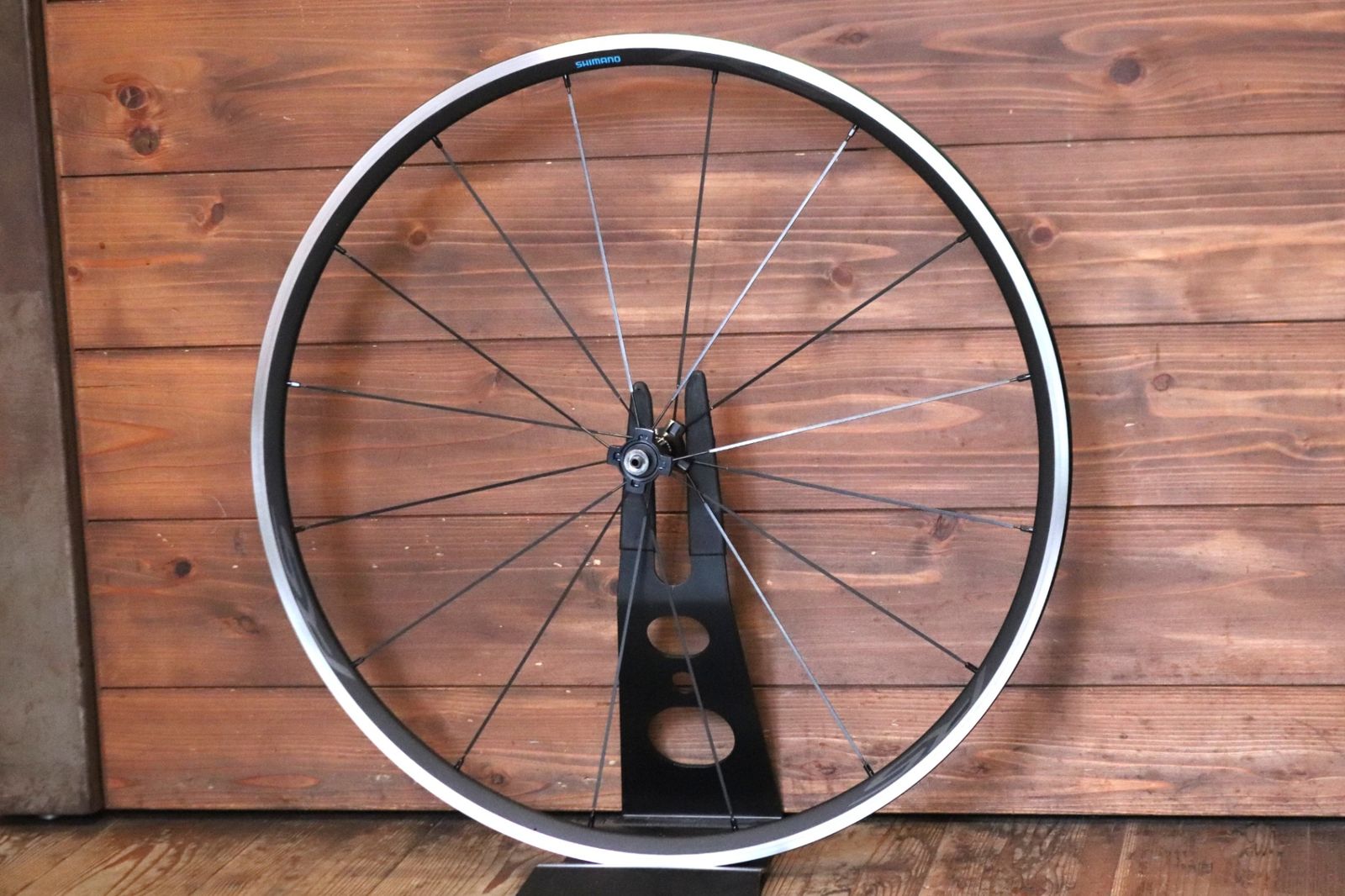 シマノ SHIMANO WH-RS300 アルミ クリンチャー フロントホイール