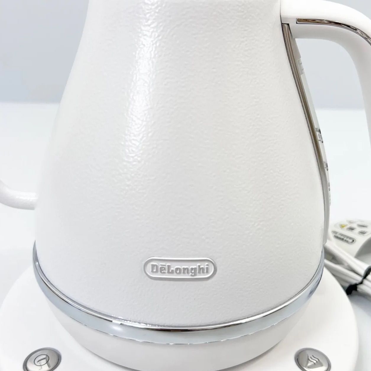 De'Longhi デロンギ 電気カフェケトル icona ホワイト - メルカリ