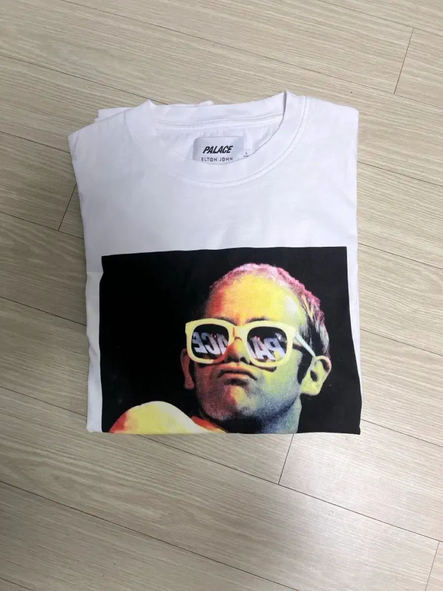 パレス PALACE エルトンジョン 半袖T L