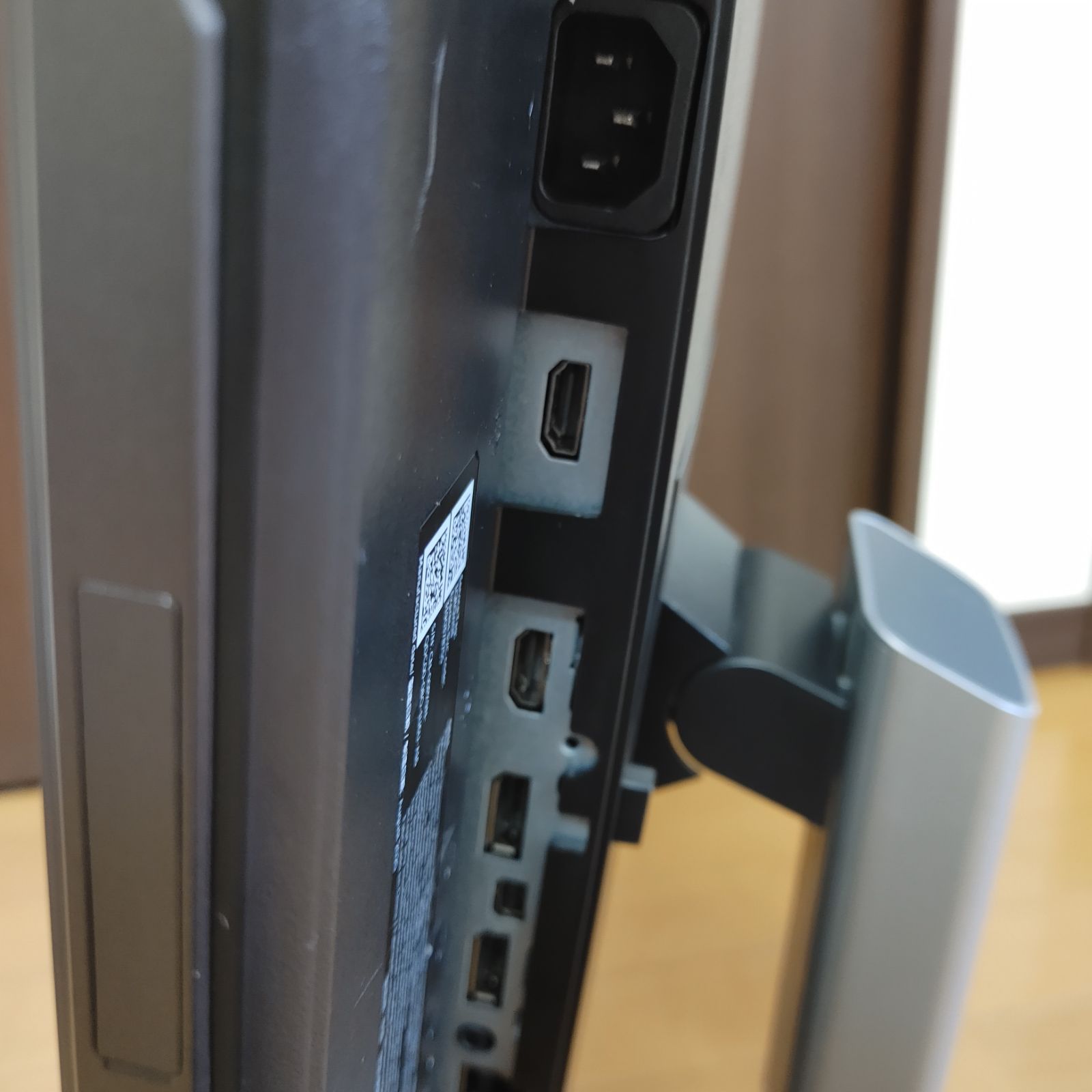 DELL U2415b 24.1インチ WUXGA IPSモニター【動作品】 - メルカリ