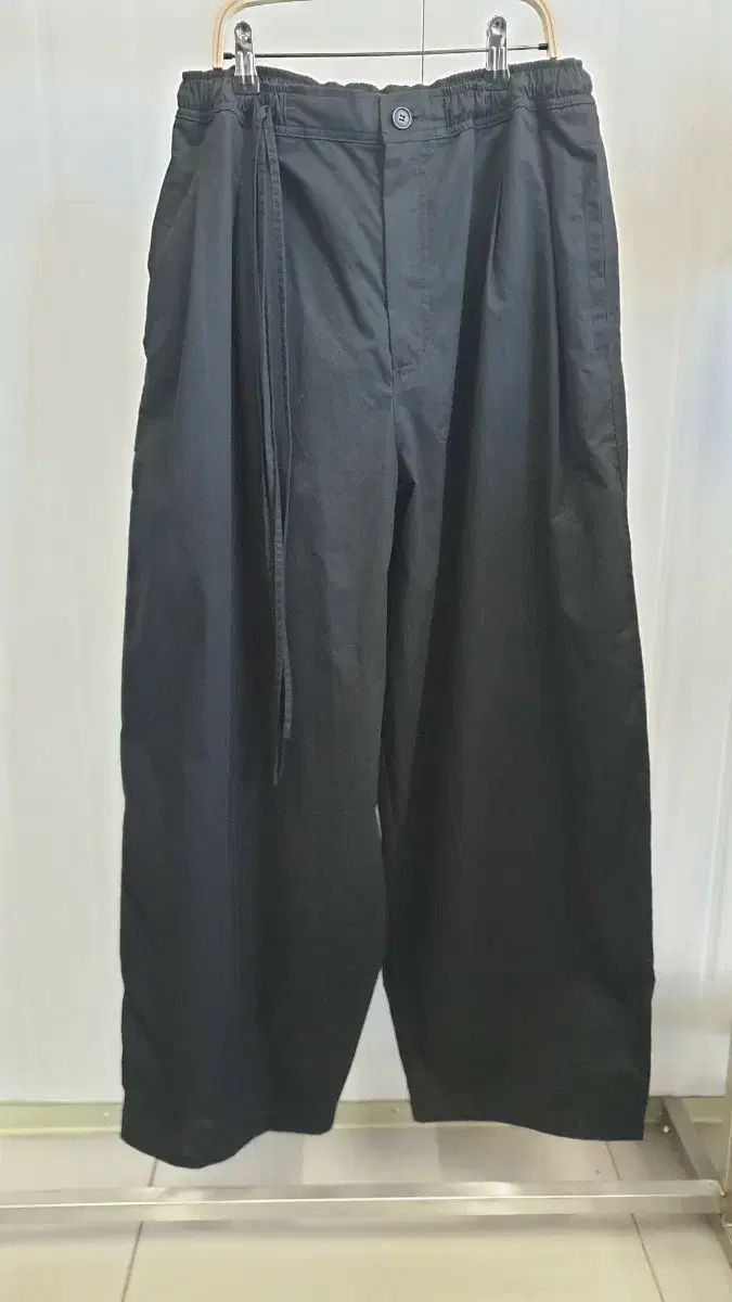 ラングラーコレクト 25SS キッチュ ヒップ ポケット ワイドパンツ