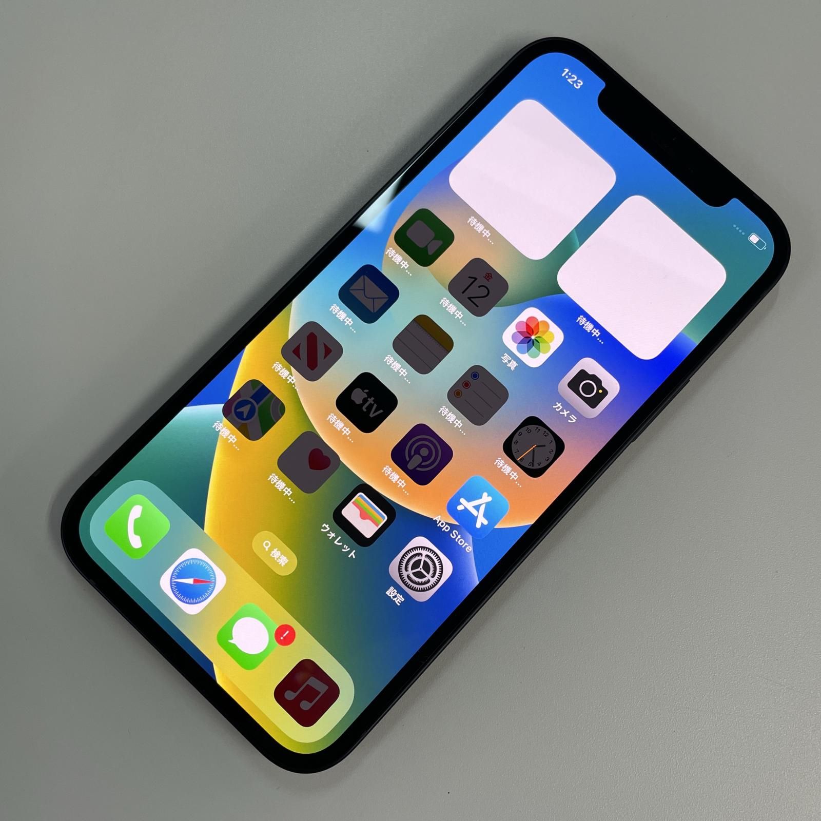 au iPhone 12 64GB ブラック