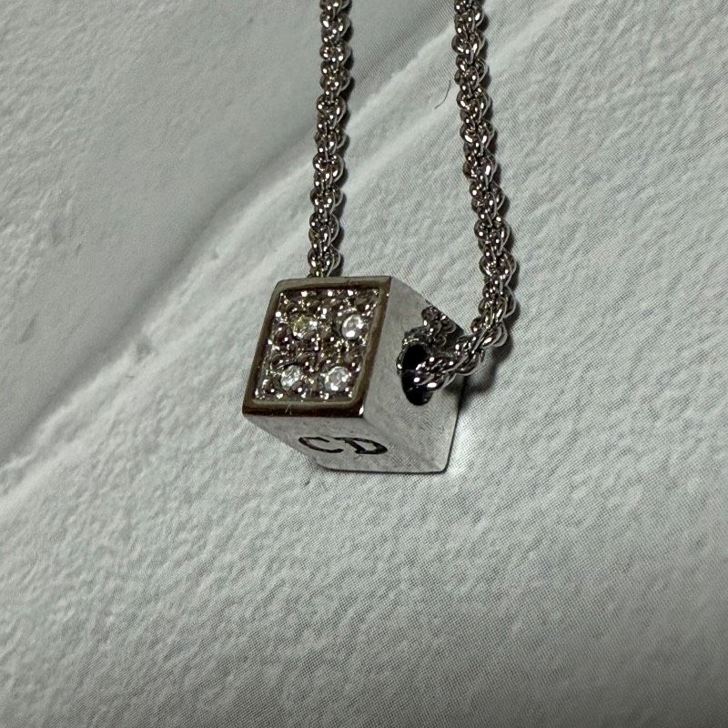 訳あり】Christian Dior クリスチャンディオール ネックレス CDロゴ