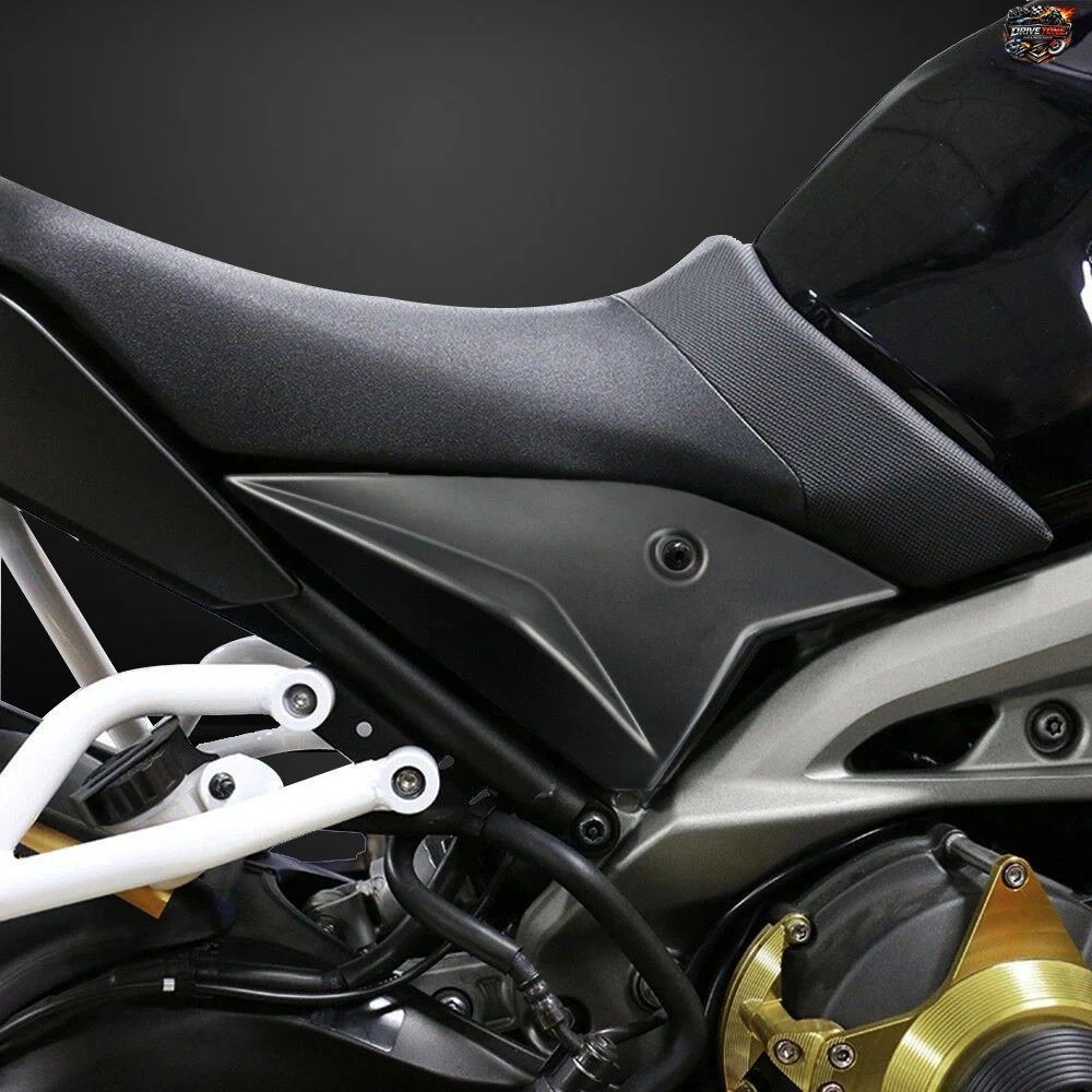 ヤマハ MT-09 MT09 FZ-09 2014-2020 用 カーボンファイバーとブラック