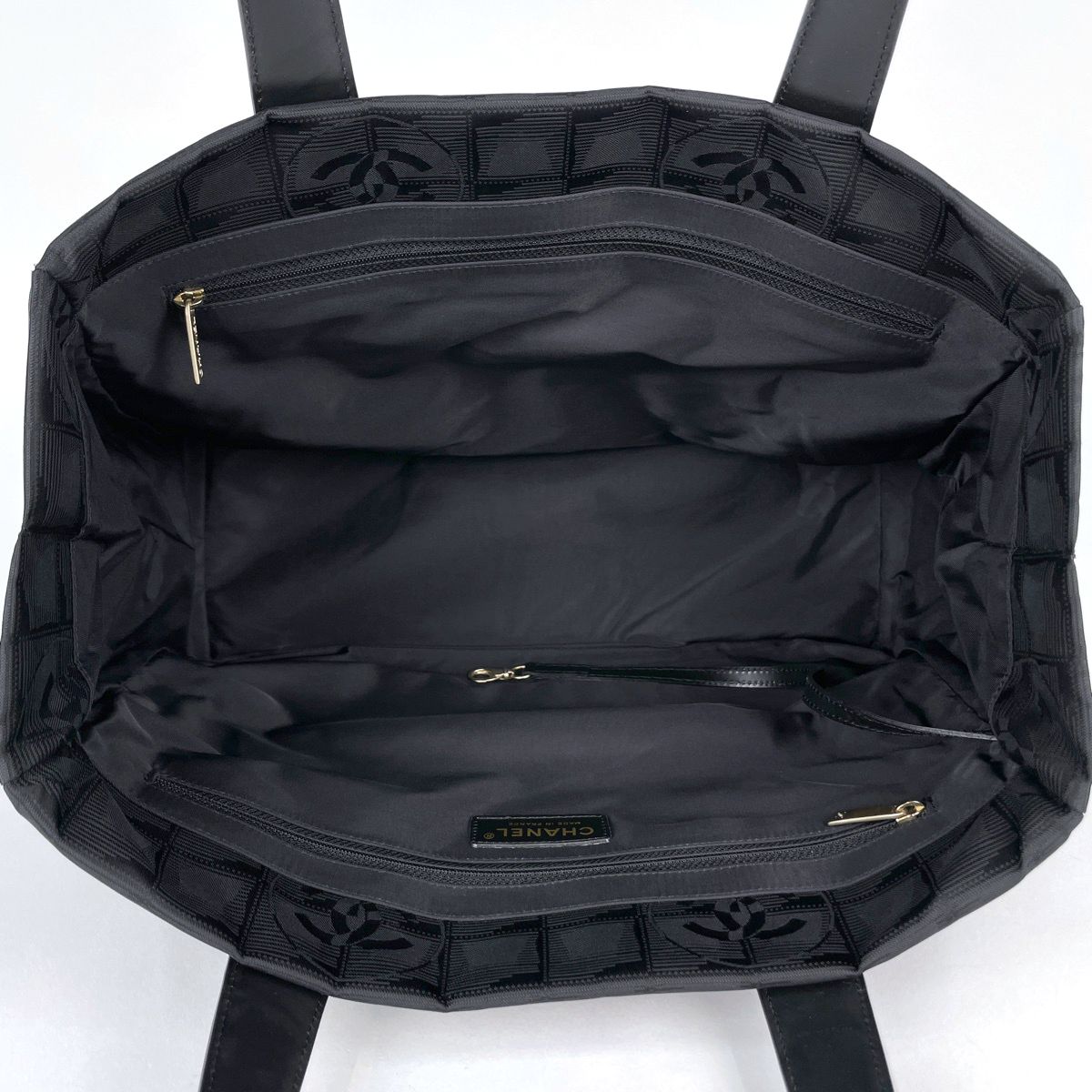 シャネル CHANEL ニュートラベルライン トートMM ココマーク ナイロン