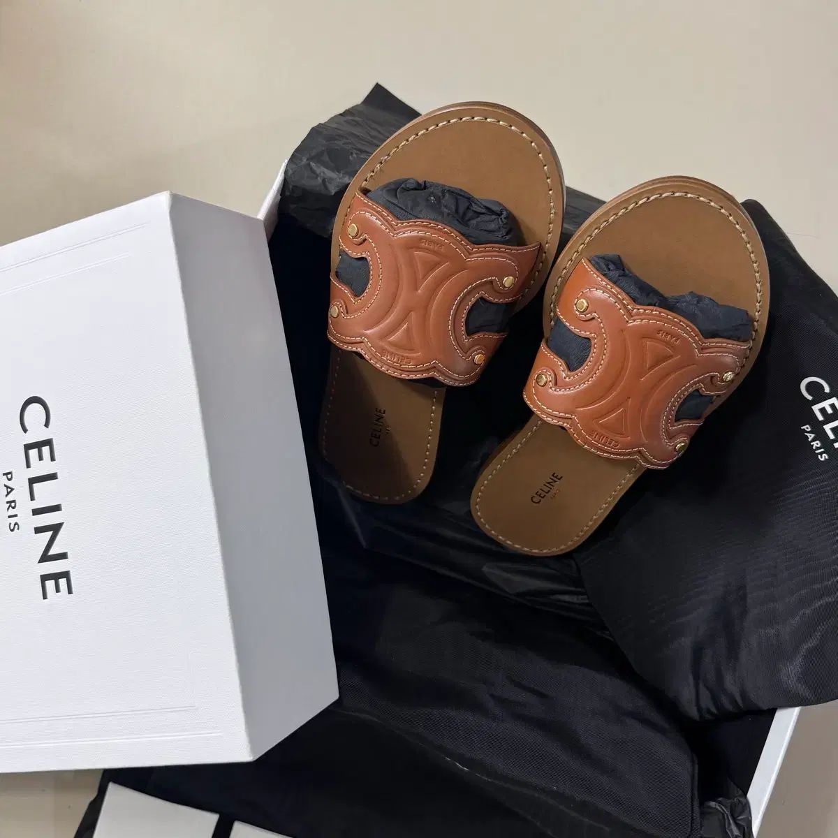 百貨店購入 / 36 Celine セリーヌ Triomphe サンダル / スリッパ