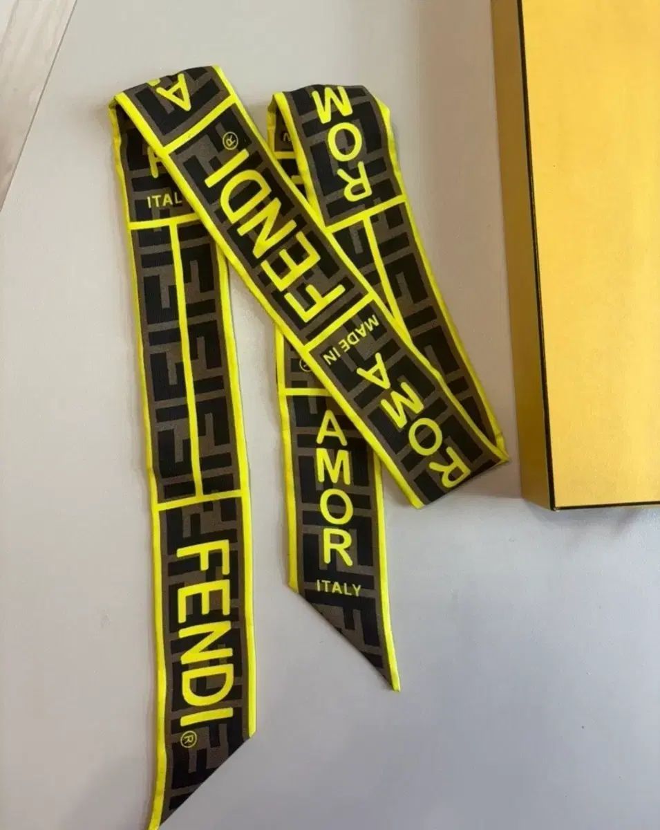 正規品 FENDI フェンディ オプティカル シルク スカーフ 新品 マフラー ネック