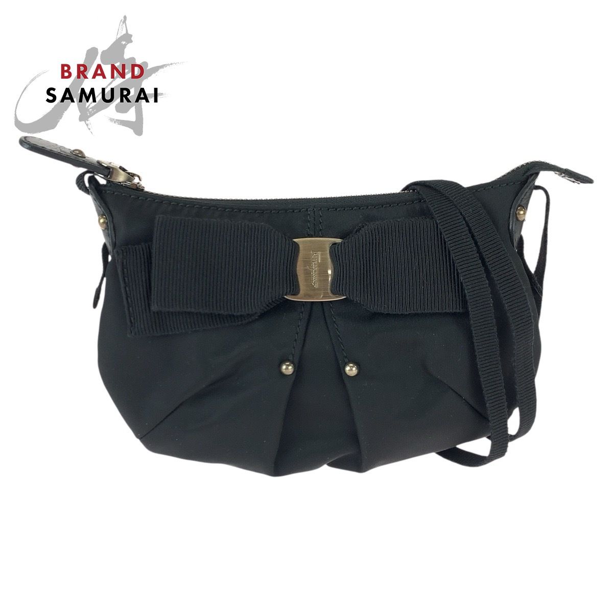 美品 Salvatore Ferragamo サルヴァトーレフェラガモ ヴァラリボン