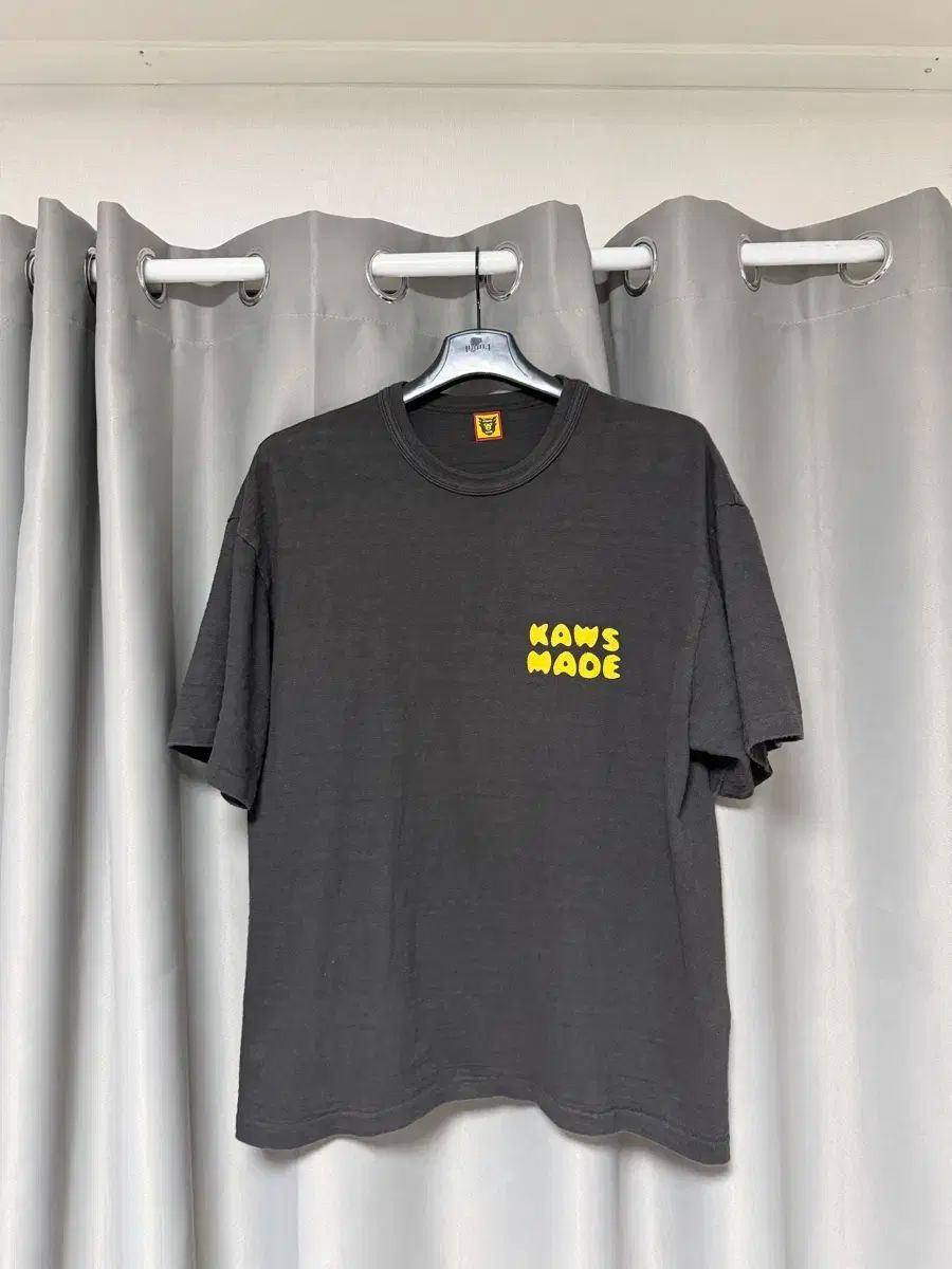 XXL HUMAN MADE ヒューマンメイド × カウズ グラフィック 半袖Tシャツ ブラック