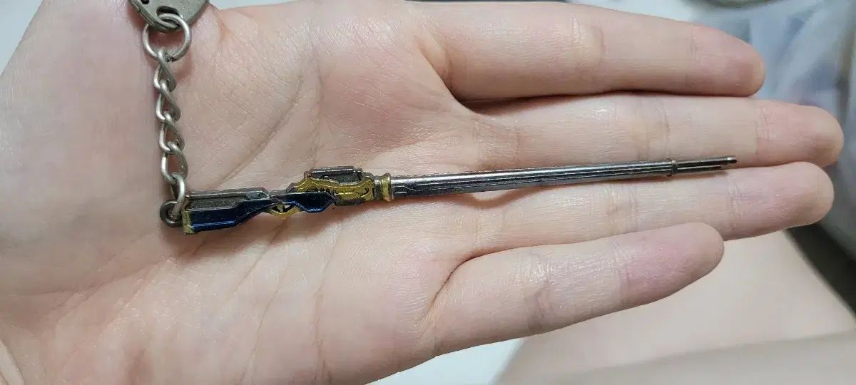 ロボトミー 롭トム麻弾の射手キーホルダー