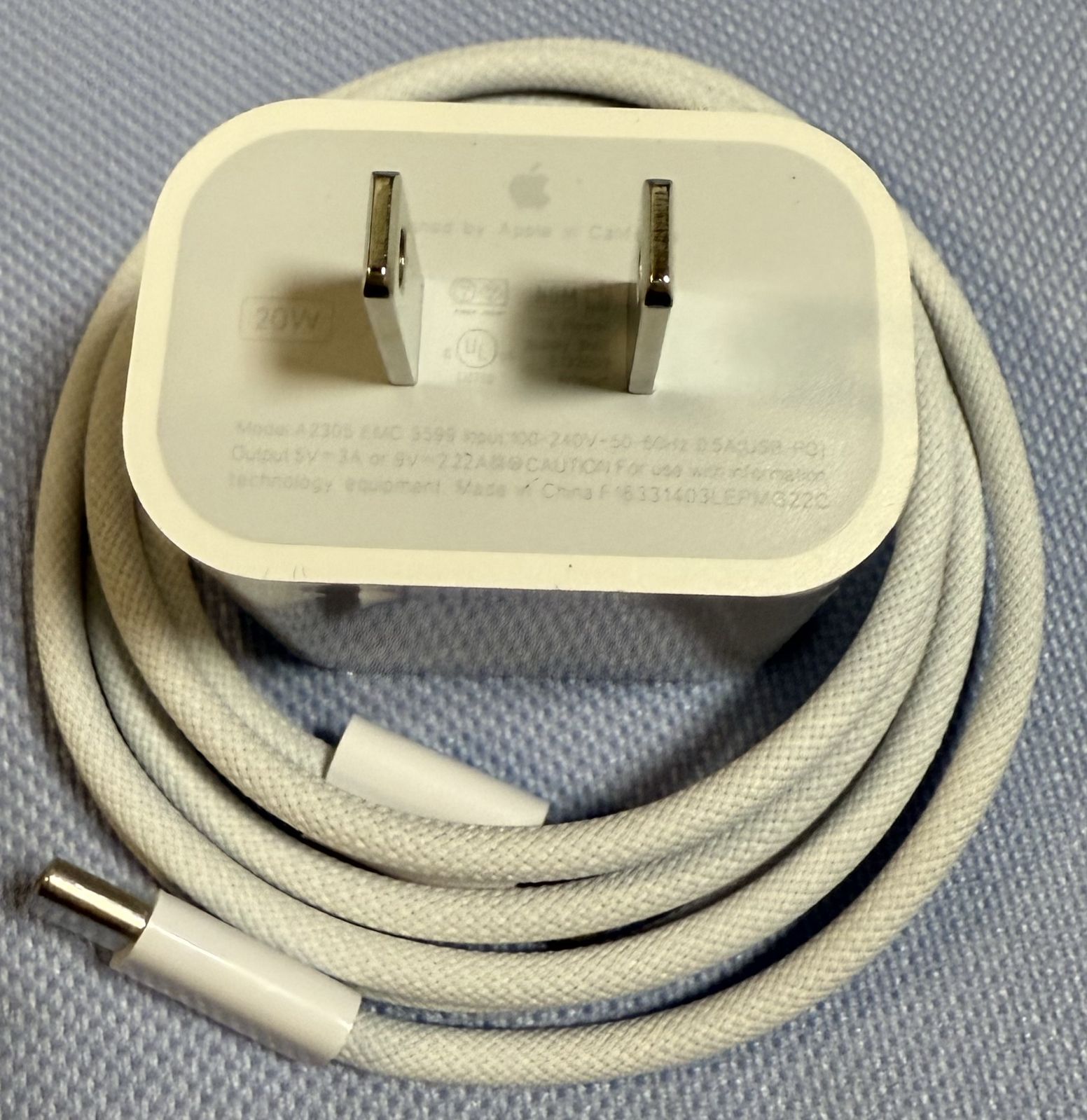 Apple アップル 20W純正急速充電器アダプター ＋ 純正タイプC USB-C 
