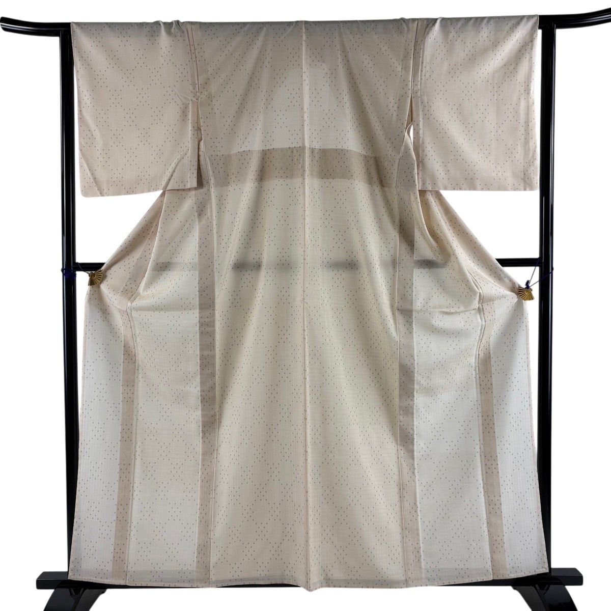 【美品】 紬 身丈160.5cm 裄丈64cm M 薄物 銀座もとじ 夏紬 菱 幾何学 ベージュ 正絹 逸品 【中古】