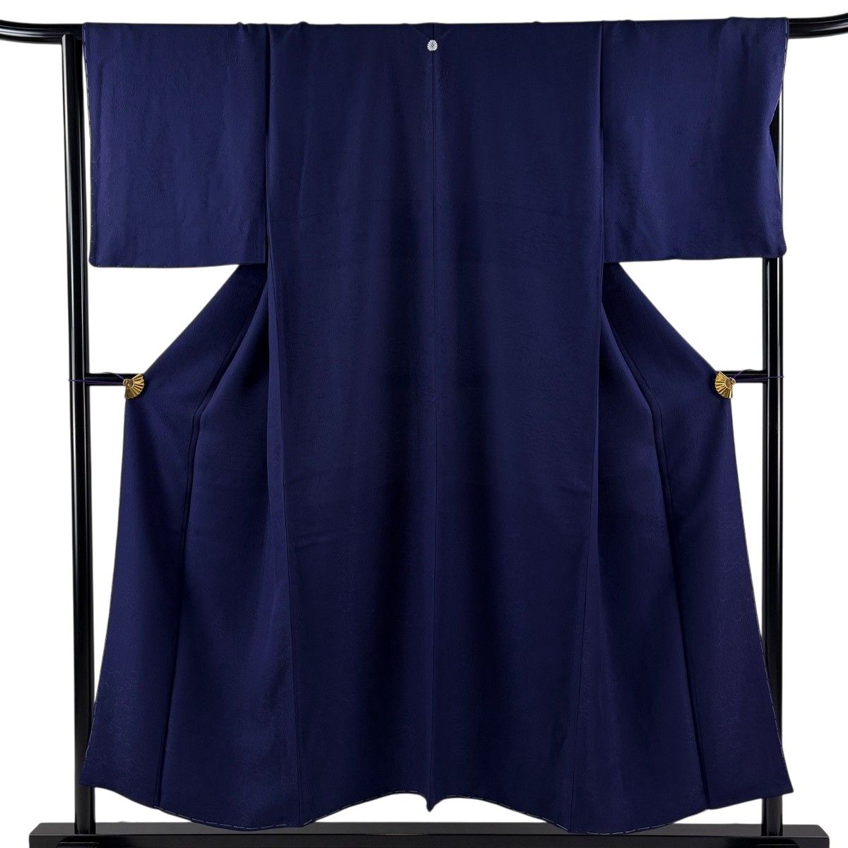 【美品】 色無地 身丈152cm 裄丈66cm M 袷 地紋 青紫 正絹 秀品 一つ紋 【中古】