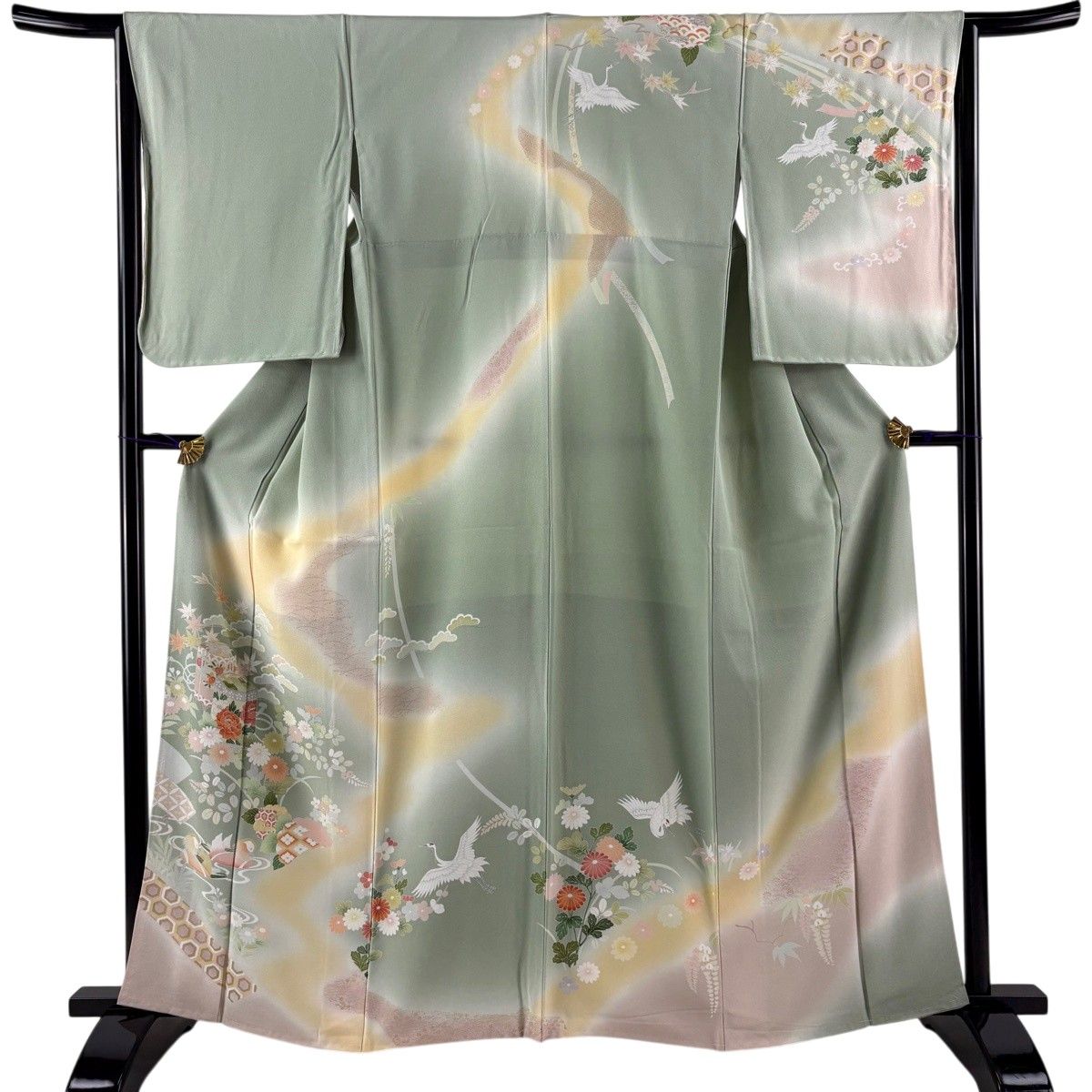 【美品】 訪問着 身丈162.5cm 裄丈65cm M 袷 貝桶 花鳥 金彩 ぼかし 薄緑 正絹 秀品 【中古】