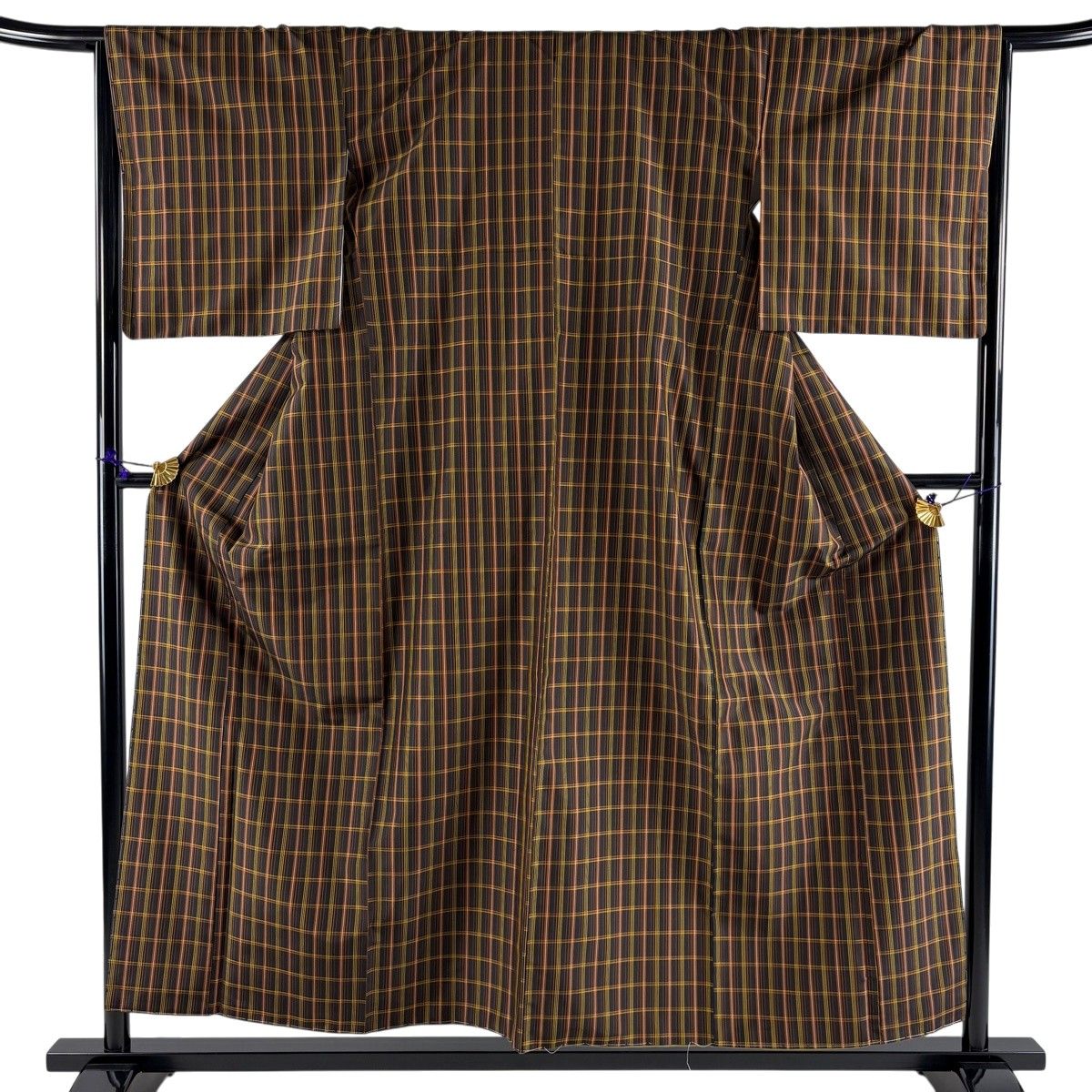 【美品】 紬 身丈155cm 裄丈67cm M 袷 本場黄八丈 証紙 格子 焦茶色 正絹 逸品 【中古】